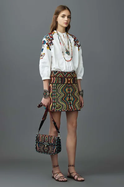 Look 44